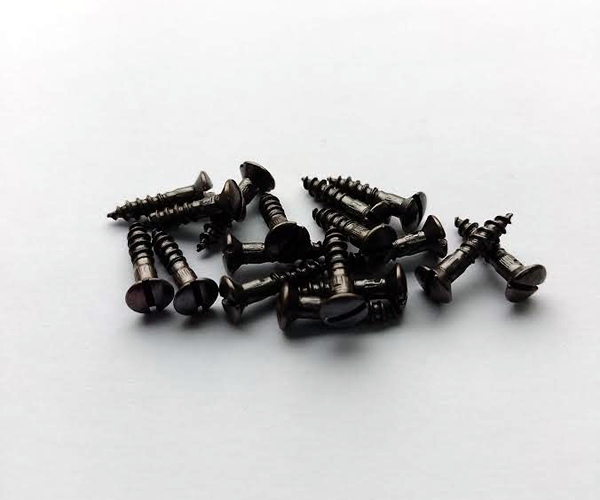 Light Bronze Metal Antique Brass Wood Screws