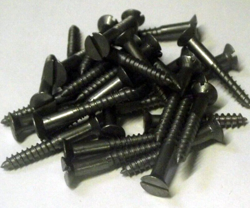 Hillman 10- 24 X 1-1/2-in Slotted-Drive Machine Screws (2-Count) 490522
