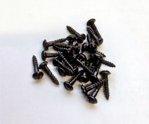 Black Japanned Round Head Wood Screws